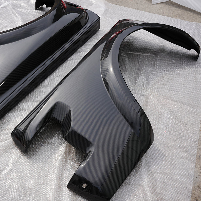 Raptor Wide-Body Carbon Fiber Fender